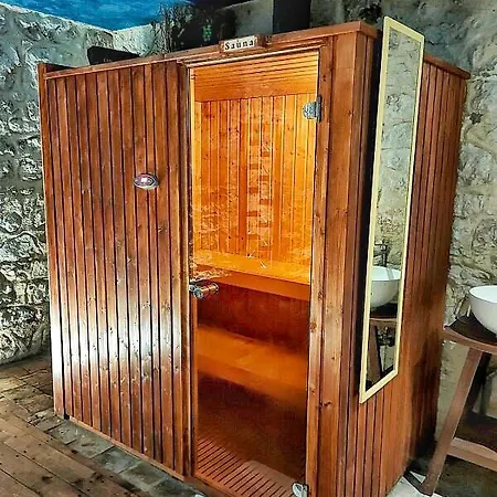 Collis Petri Relais * Collepietro