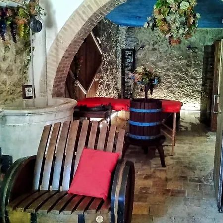 Hotel Collis Petri Relais *